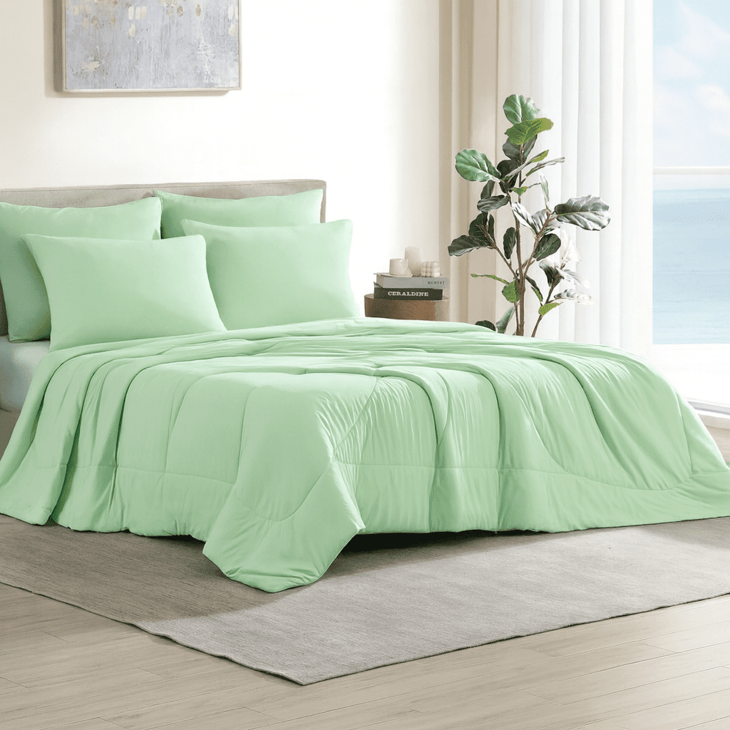 Arctic™ Cooling Comforter - Cooling AussiesCooling AussiesMint Green